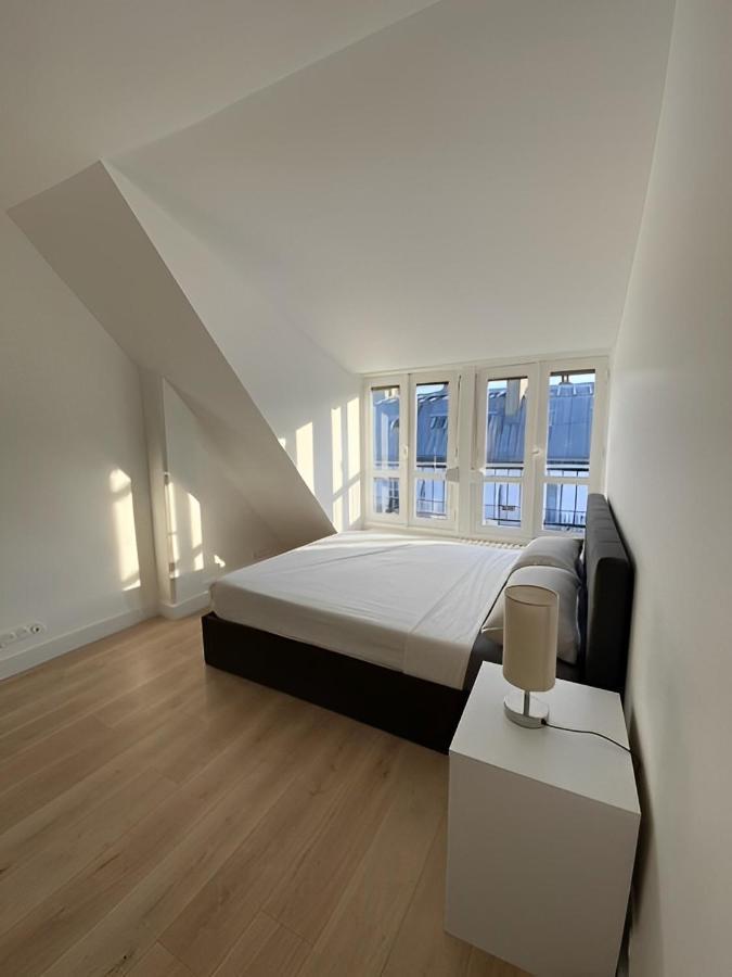 Upscale 80M2 2 Bedroom Apartment Near Champs Elysees Paris Eksteriør bilde