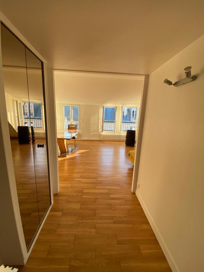 Upscale 80M2 2 Bedroom Apartment Near Champs Elysees Paris Eksteriør bilde